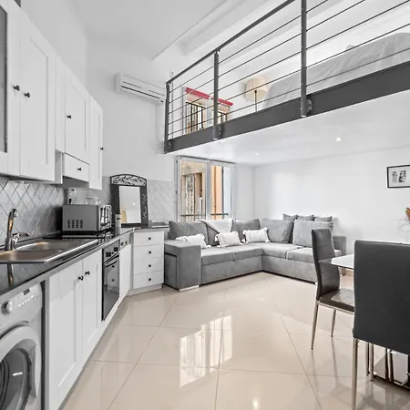 3 Bd Carnot