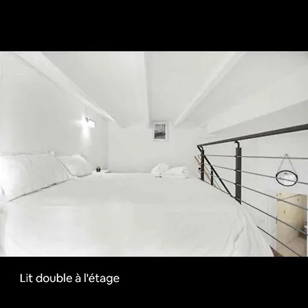 3 Bd Carnot *